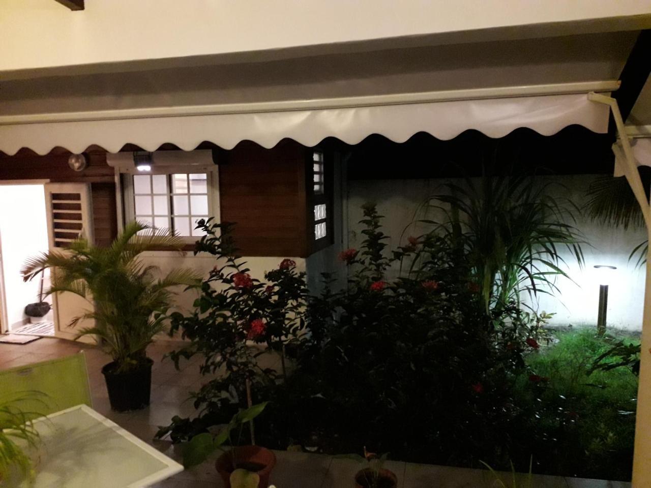 Le Saint Georges Bed & Breakfast Le Gosier (Grande-Terre)